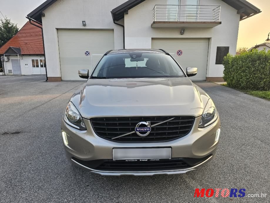 2016' Volvo XC60 Fwd D4 photo #3