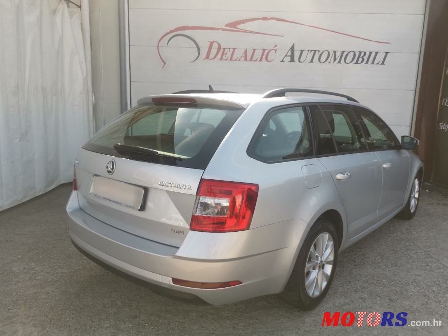 2017' Skoda Octavia Combi photo #5