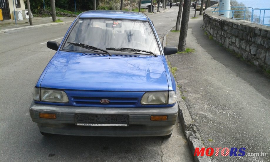 2002' Kia Pride photo #1