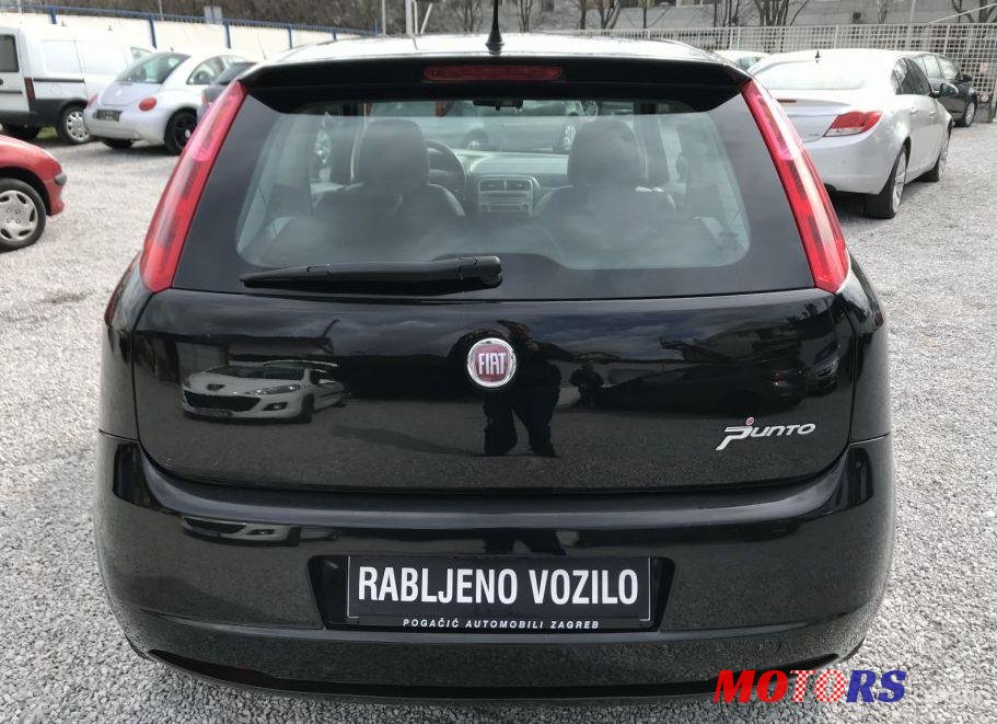 2009' Fiat Grande Punto photo #1