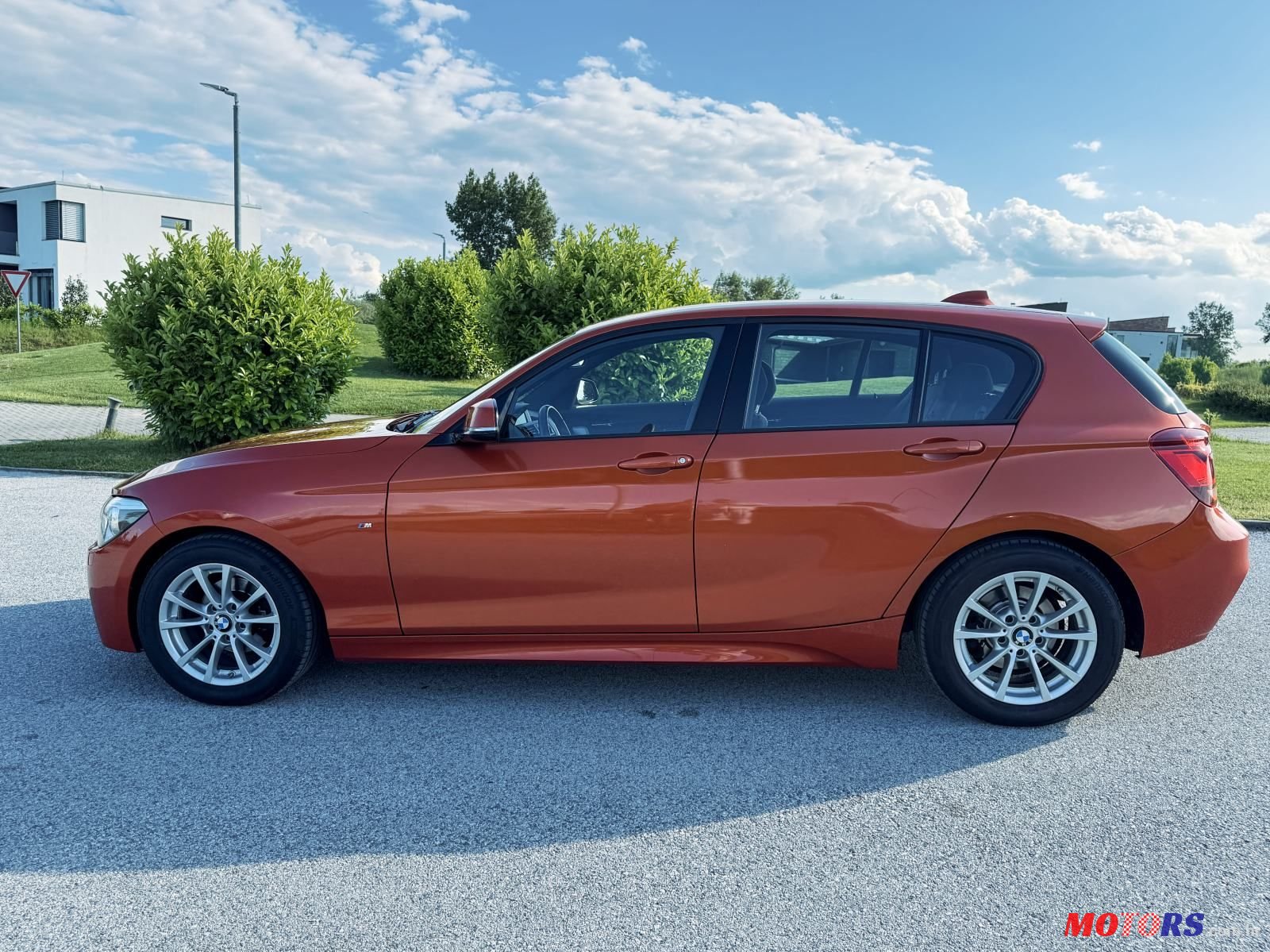 2015' BMW Serija 1 116D M photo #3