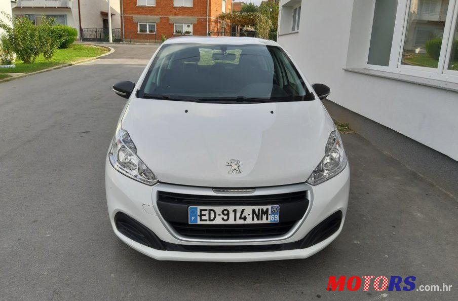 2016' Peugeot 208 photo #2