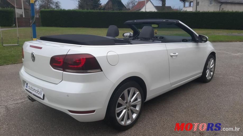 2012' Volkswagen Golf 2.0 Tdi photo #2