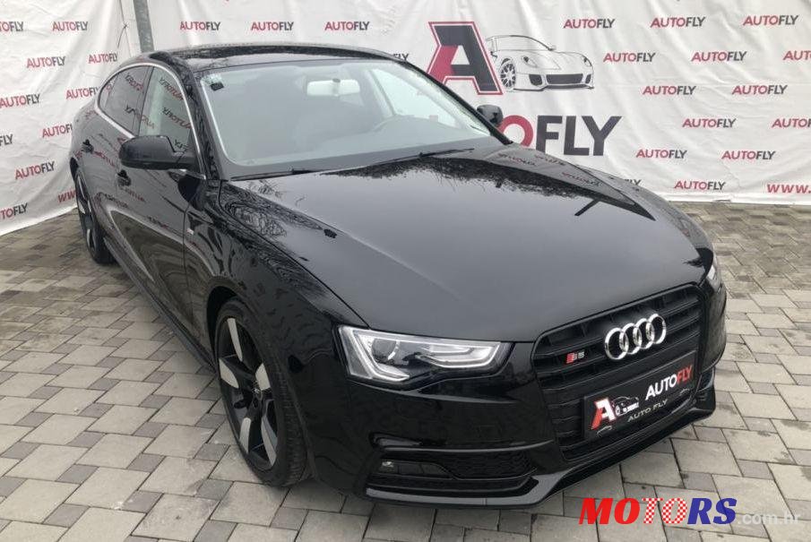 2010' Audi A5 Sportback photo #1