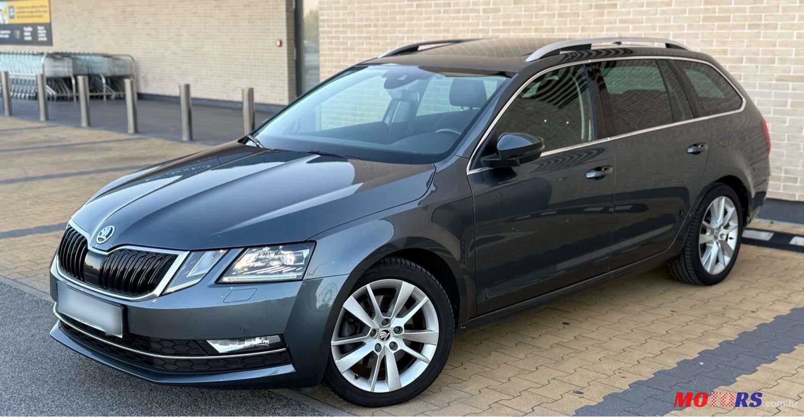 2017' Skoda Octavia Combi photo #1