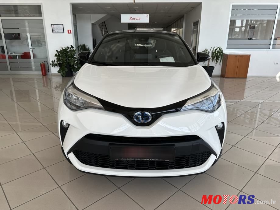 2023' Toyota C-HR 1,8 photo #2