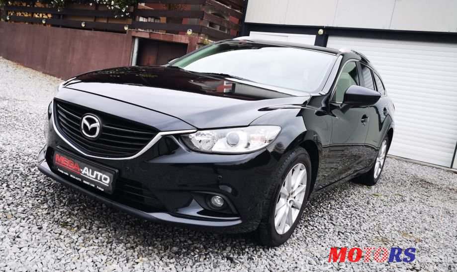 2013' Mazda 6 Sport Combi photo #5