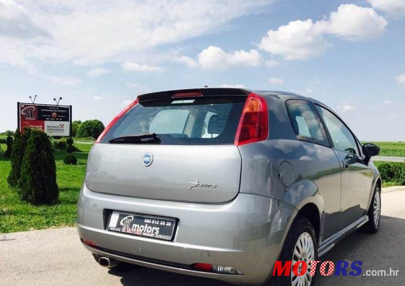 2006' Fiat Grande Punto 1,4 16V photo #2