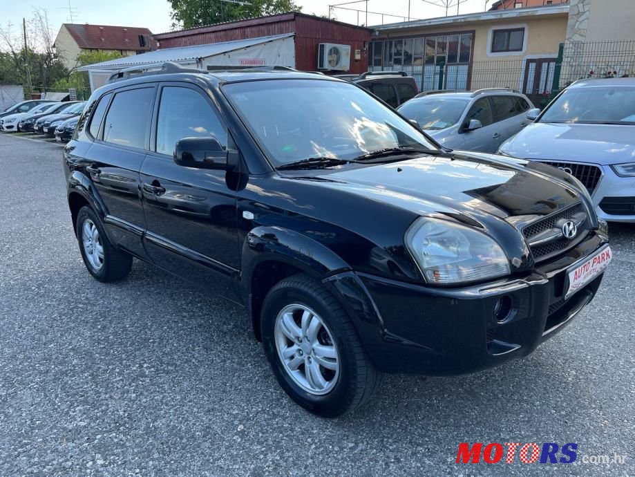 2008' Hyundai Tucson 2Wd 2,0 Gls photo #3