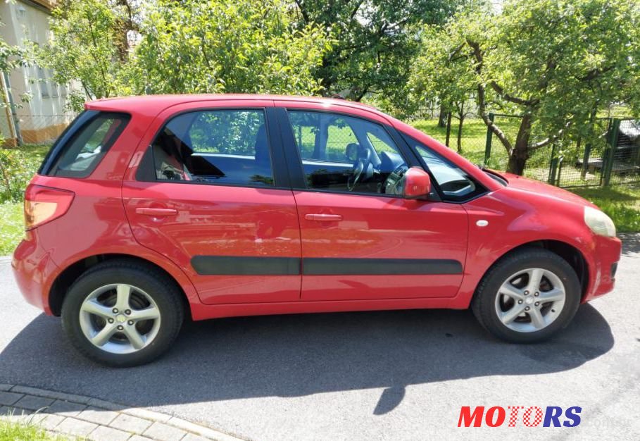 2008' Suzuki SX4 1.5 photo #1