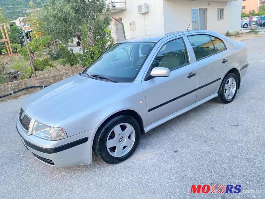 2003' Skoda Octavia photo #4