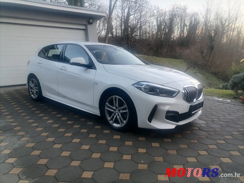 2020' BMW Serija 1 118D photo #5