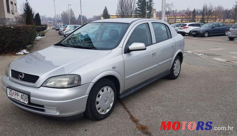 2003' Opel Astra 1,6 I photo #1