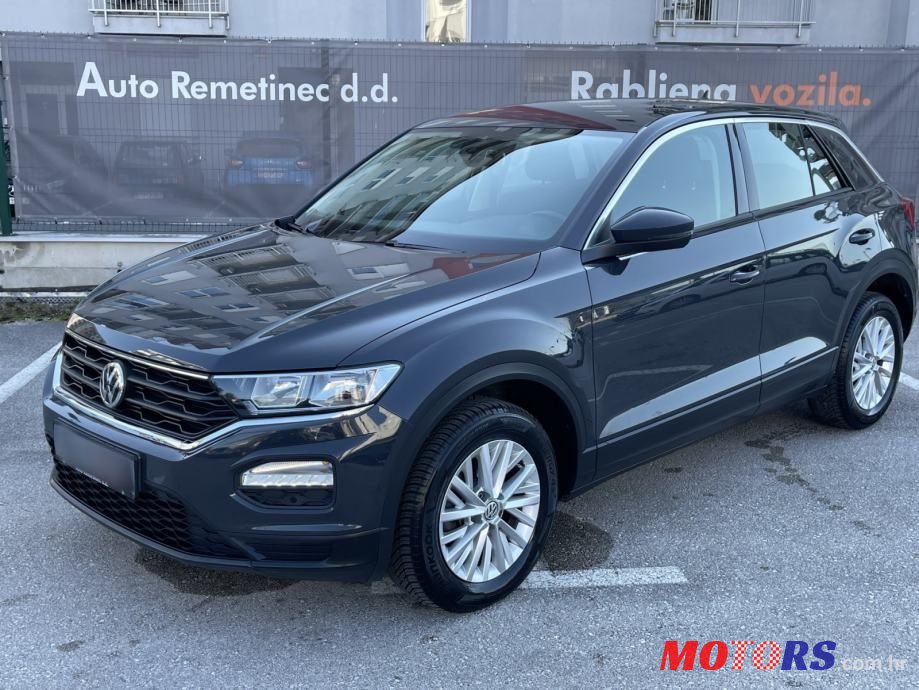 2019' Volkswagen T-Roc 1,0 Tsi photo #1