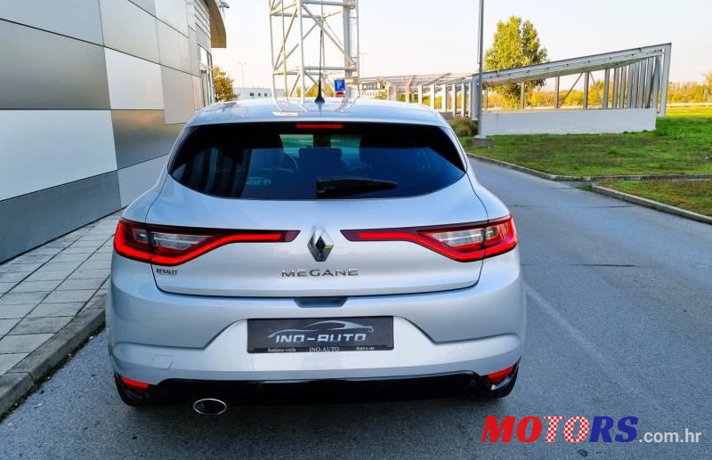 2017' Renault Megane Dci 110 photo #3