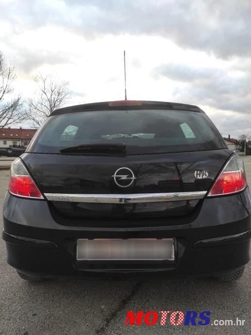 2013' Opel Astra 1,6 Classic photo #5