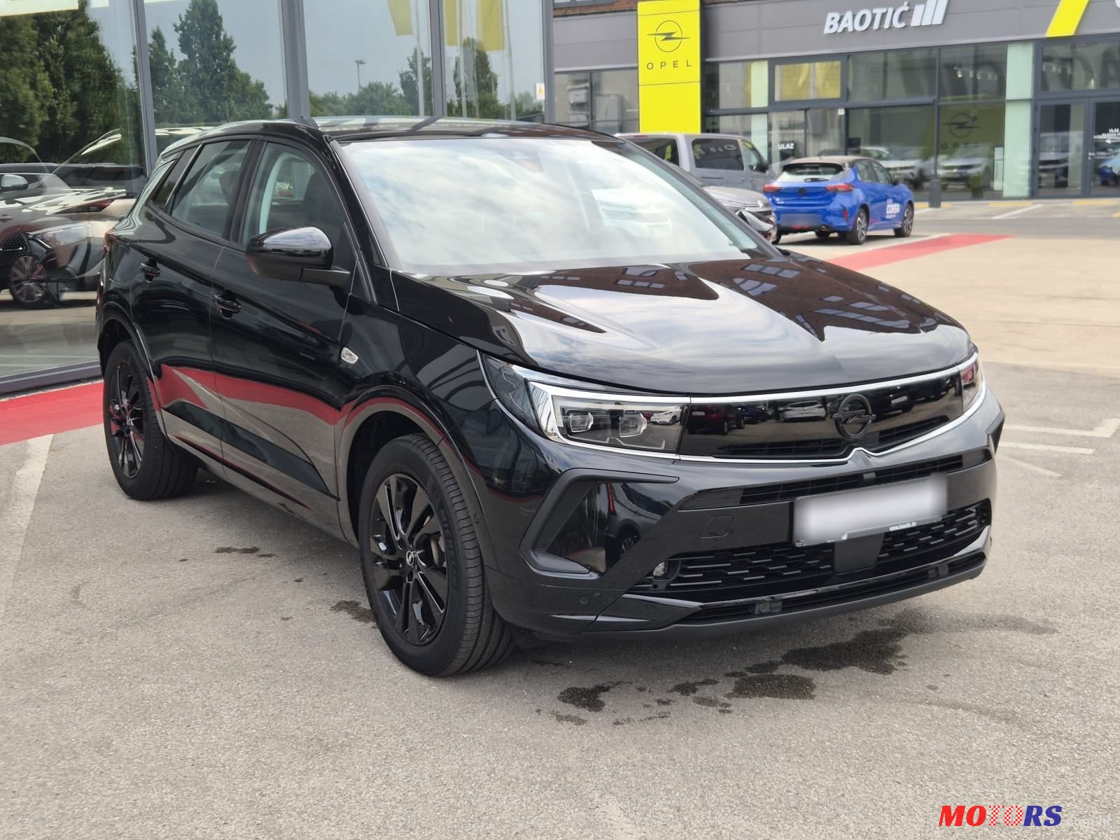 2024' Opel Grandland 1,2 Turbo photo #3