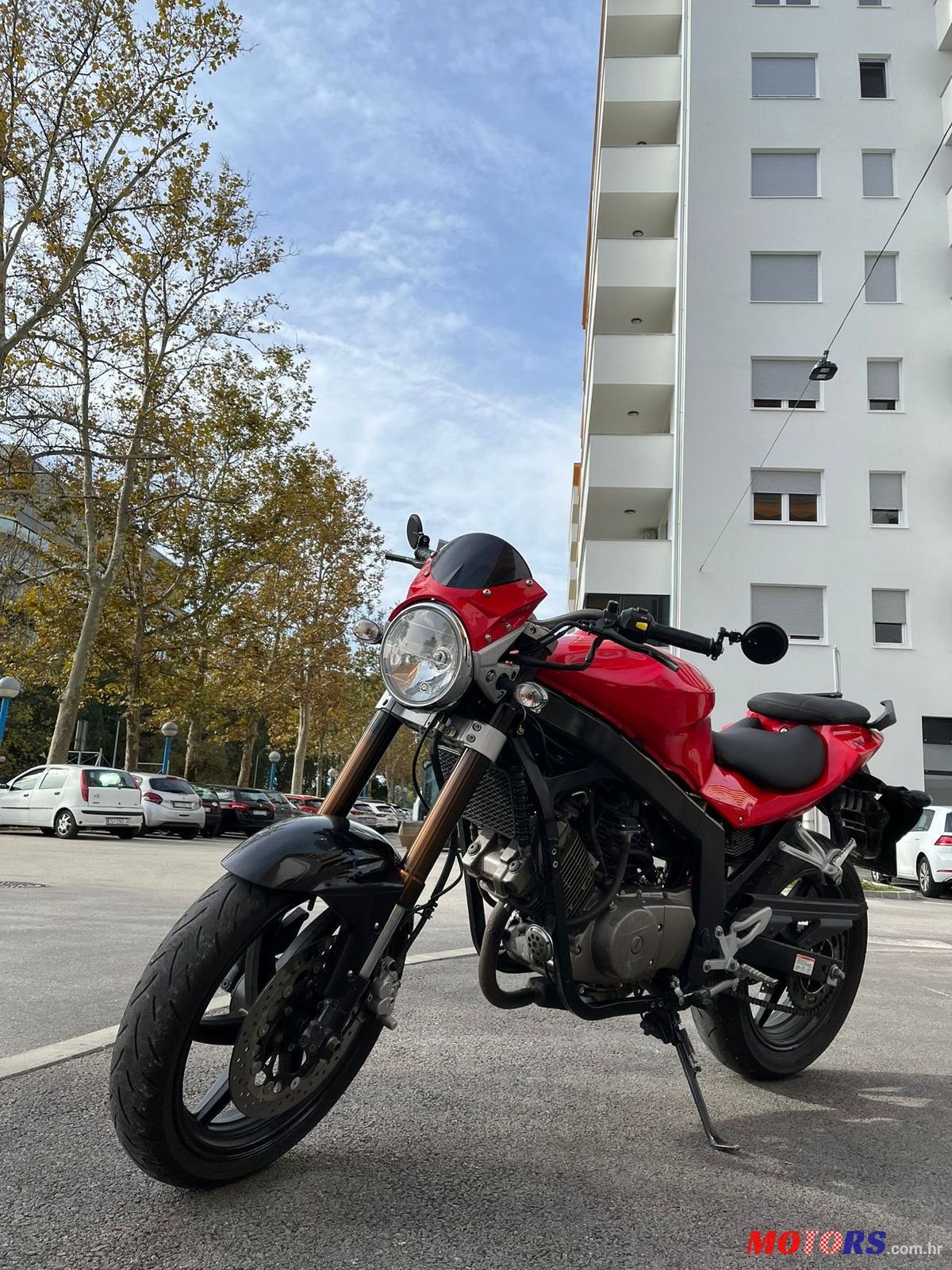 2009' Hyosung photo #2