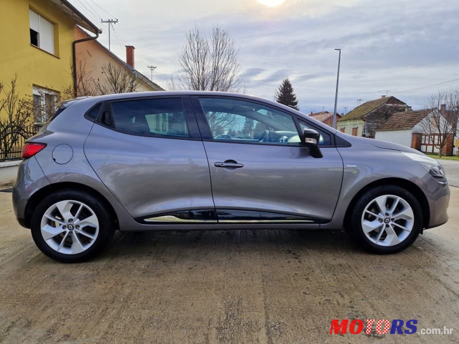 2016' Renault Clio 1,2 16V photo #6