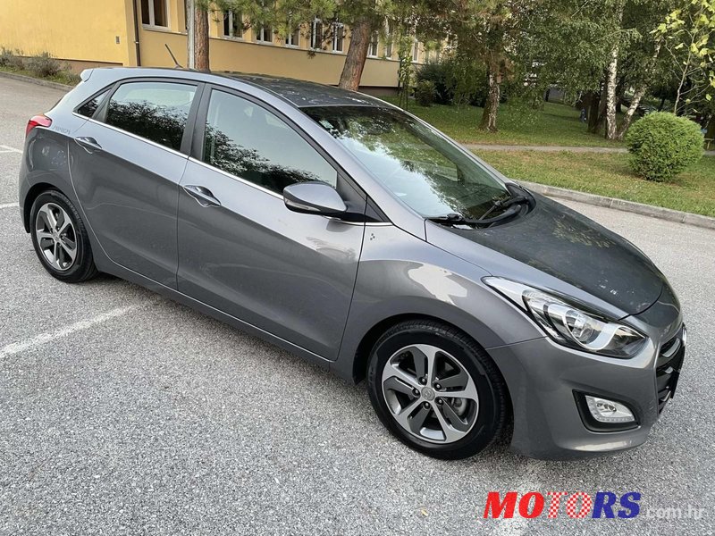 2015' Hyundai i30 1,4 Crdi photo #1