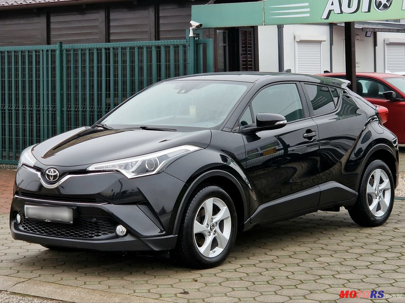 2017' Toyota C-HR 1,2 Turbo photo #1