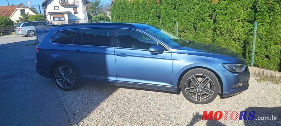 2016' Volkswagen Passat Variant photo #5