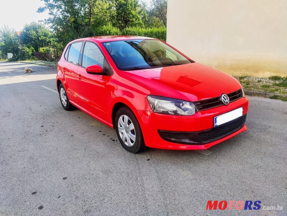 2010' Volkswagen Polo 1,6 Tdi photo #1