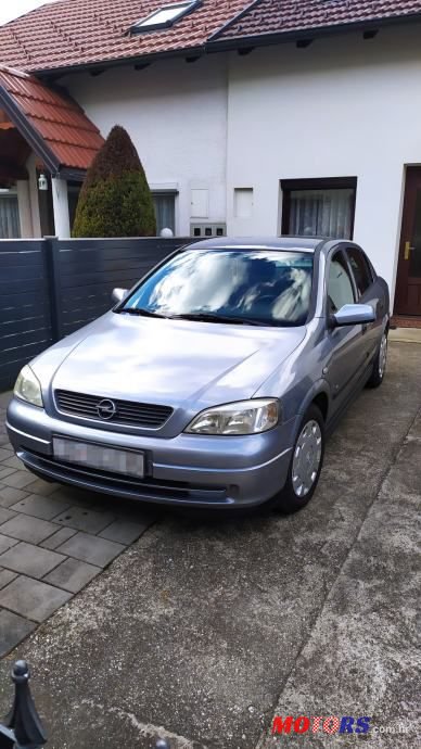 2006' Opel Astra 1,4 photo #1