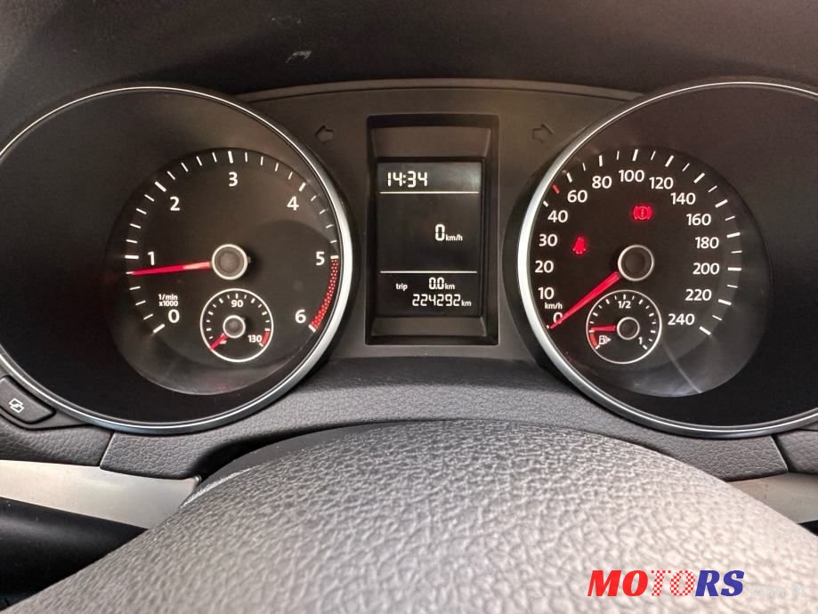 2009' Volkswagen Golf 6 2,0 Tdi photo #4