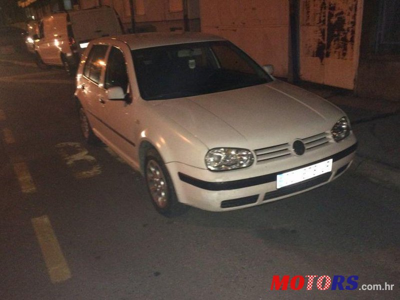 1999' Volkswagen Golf IV 1,4 photo #1