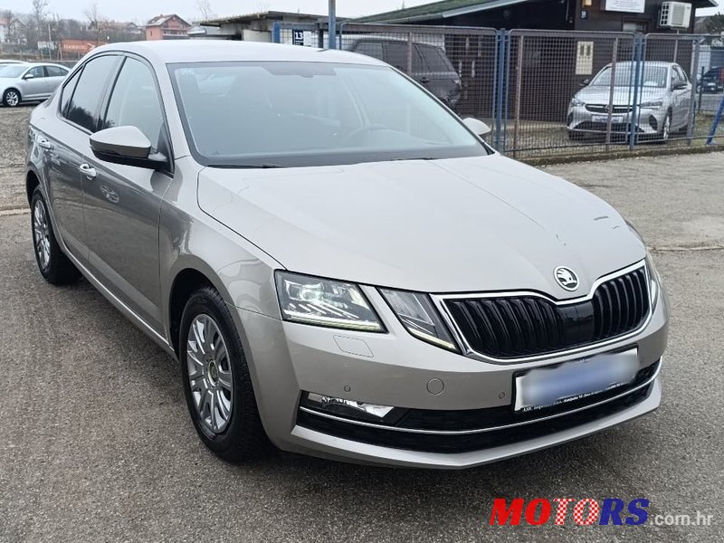 2019' Skoda Octavia 1,6 Tdi photo #1