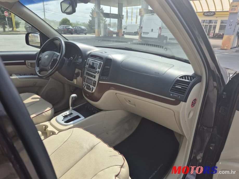2007' Hyundai Santa Fe photo #3