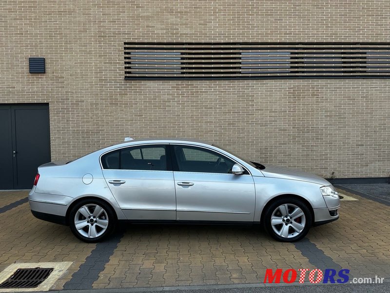 2005' Volkswagen Passat 1,9 Tdi photo #5