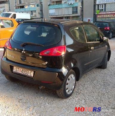 2007' Mitsubishi Colt photo #2