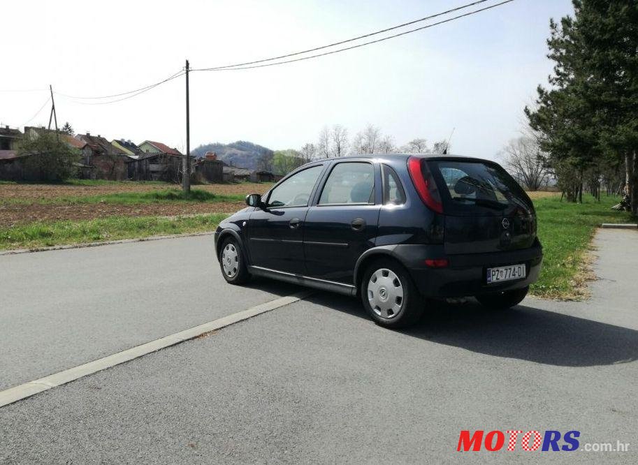 2003' Opel Corsa 1,7 Cdti photo #1