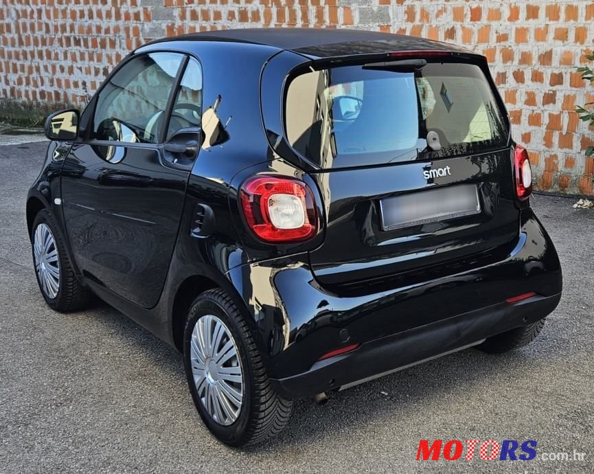2015' Smart Fortwo photo #6