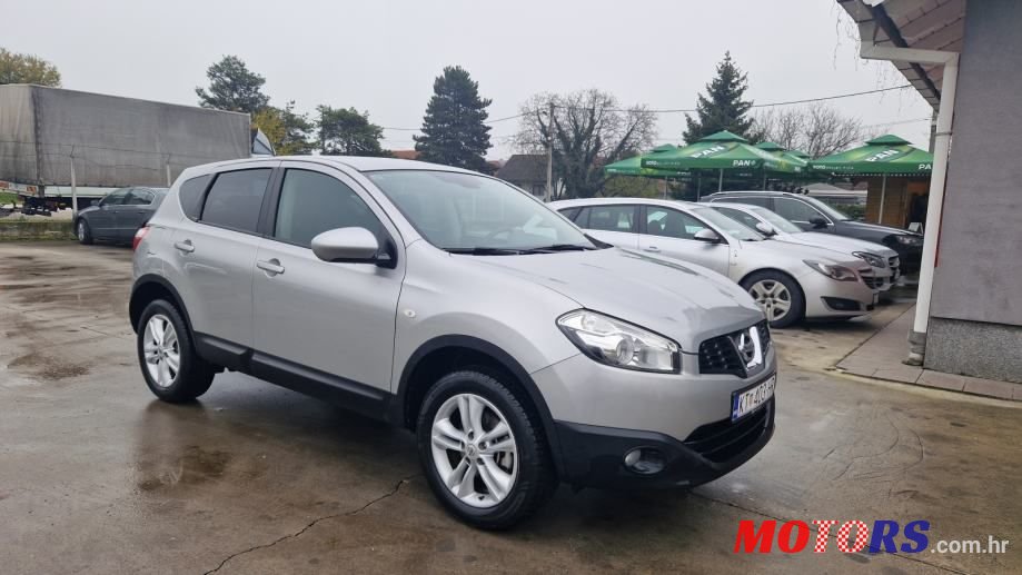 2011' Nissan Qashqai 1,5 Dci photo #1