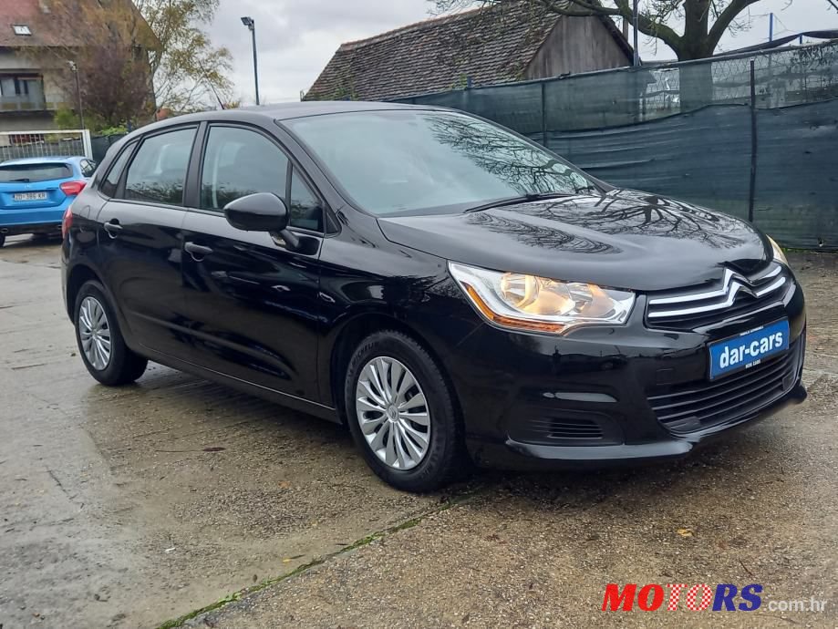 2011' Citroen C4 photo #6