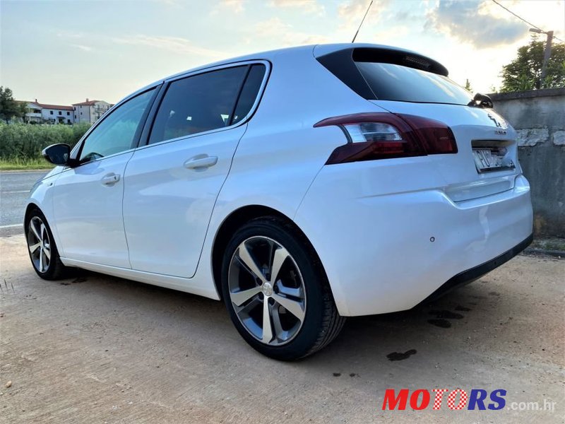 2015' Peugeot 308 1,6 Bluehdi photo #1