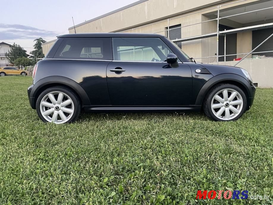 2007' MINI Cooper photo #5