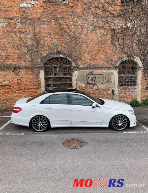 2009' Mercedes-Benz E-Klasa 250 Cdi photo #1