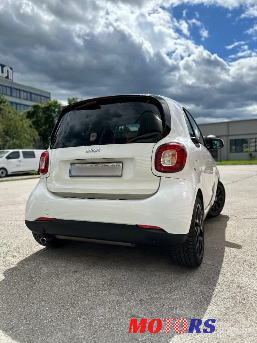 2016' Smart Fortwo photo #4