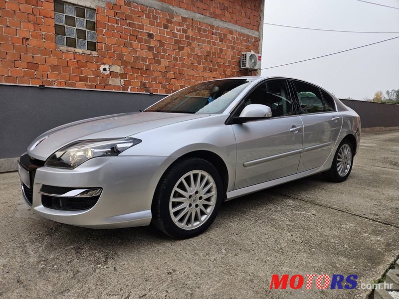 2011' Renault Laguna 1,5 Dci photo #2