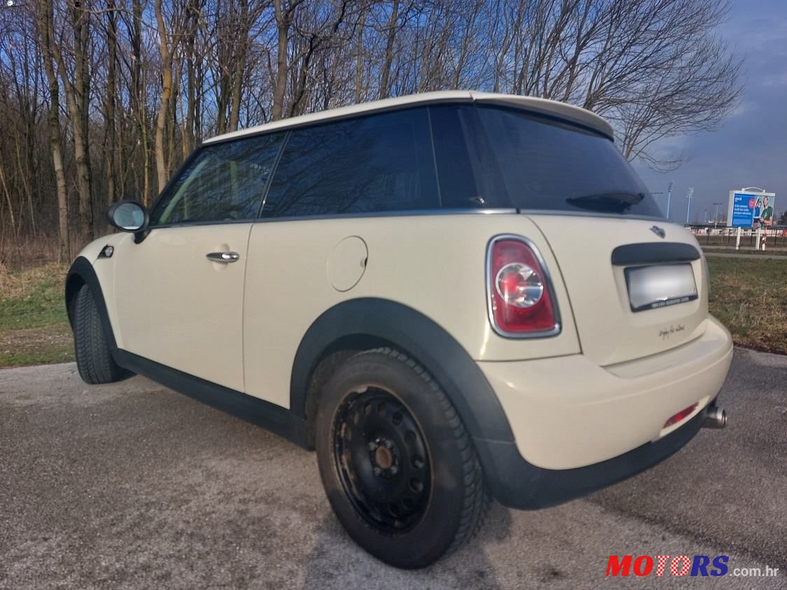 2012' MINI One 1,6 D photo #4