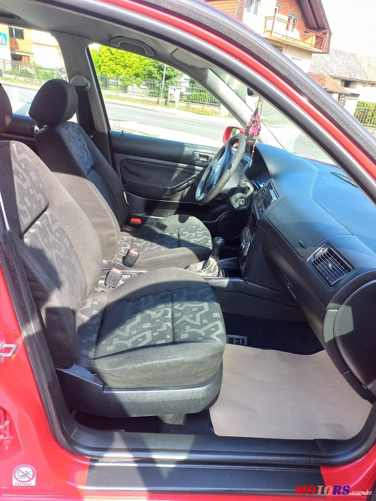 1999' Volkswagen Golf IV 1,4 photo #3