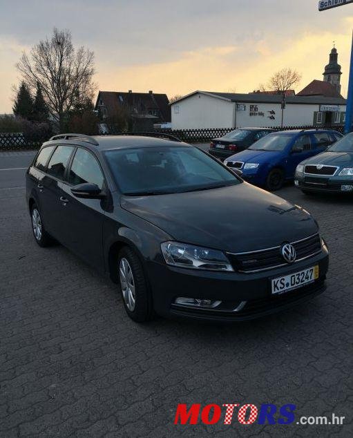 2013' Volkswagen Passat Variant photo #1