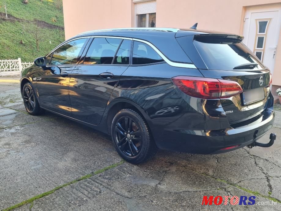 2018' Opel Astra 1.6 Cdti photo #6