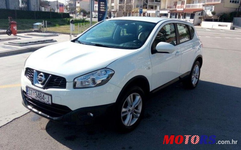 2011' Nissan Qashqai 1,5 Dci photo #2