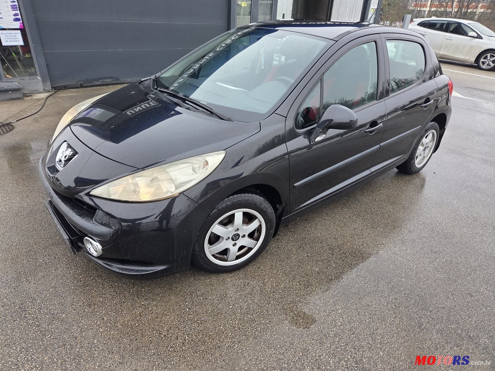 2009' Peugeot 207 1,4 photo #2