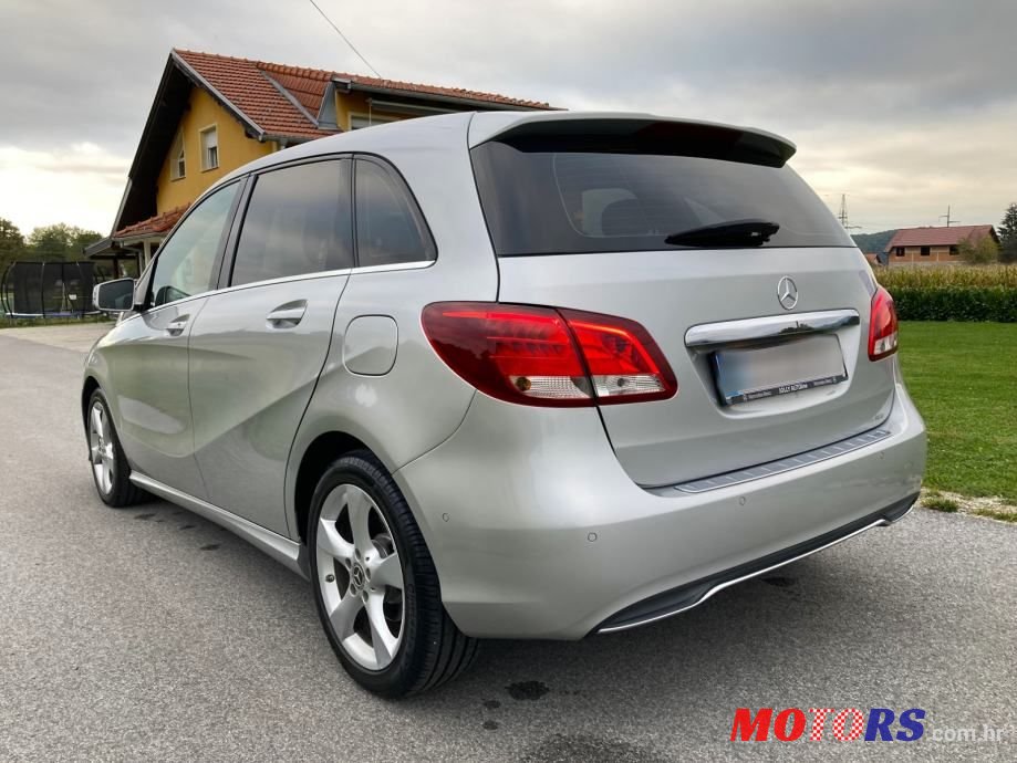 2015' Mercedes-Benz B-Klasa 180 Cdi photo #4